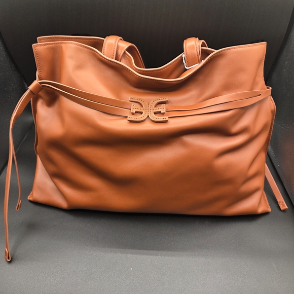 Sam Edelman Rich Tan Shoulder Bag - Picture 1 of 8